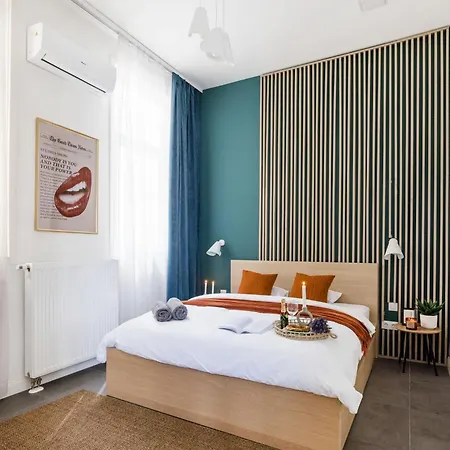 Dream In Budapest-steps To Budaeye &fashionst *